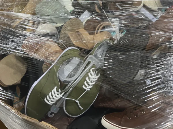 TGT SHOES Pallet - Image 4
