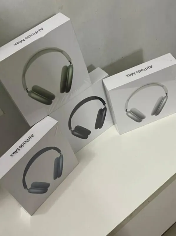 049a23d04c524f2eda705be2eac67cfc-598x800 Apple AirPods Max Pallets for Sale - Image 1