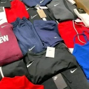 img_8035-600x800-1-1-300x300 Nike Clothing Pallets - Image 1