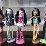 monster high clawdeen wolf reproduction doll wearing original fashion