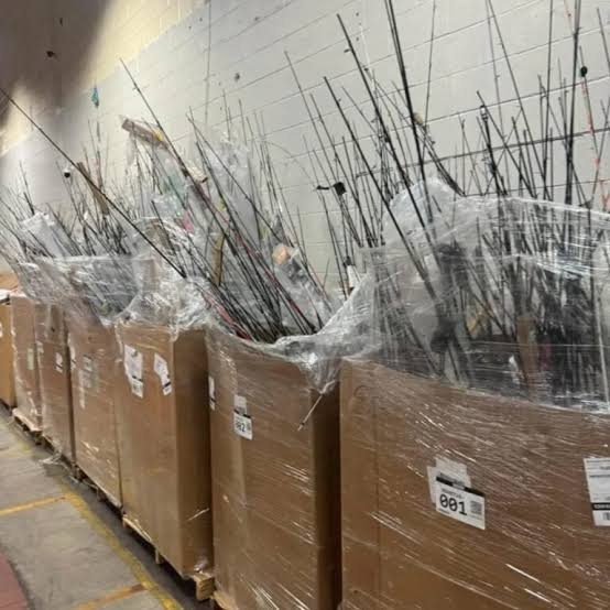 images - 2026-10-30T113125.472 fishing tackle pallets for sale - Image 1